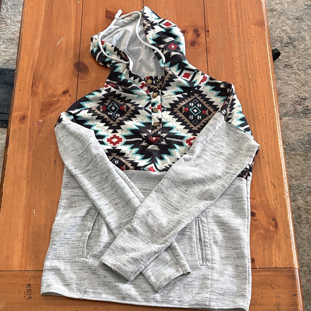 Aztec Patterned Gray Women's Sweater